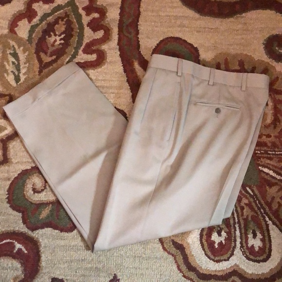 Vtg BROOKS BROTHERS 346 Trousers Size 36”W 28”L Tan Pleat 100% Wool Career $195 - Picture 1 of 16